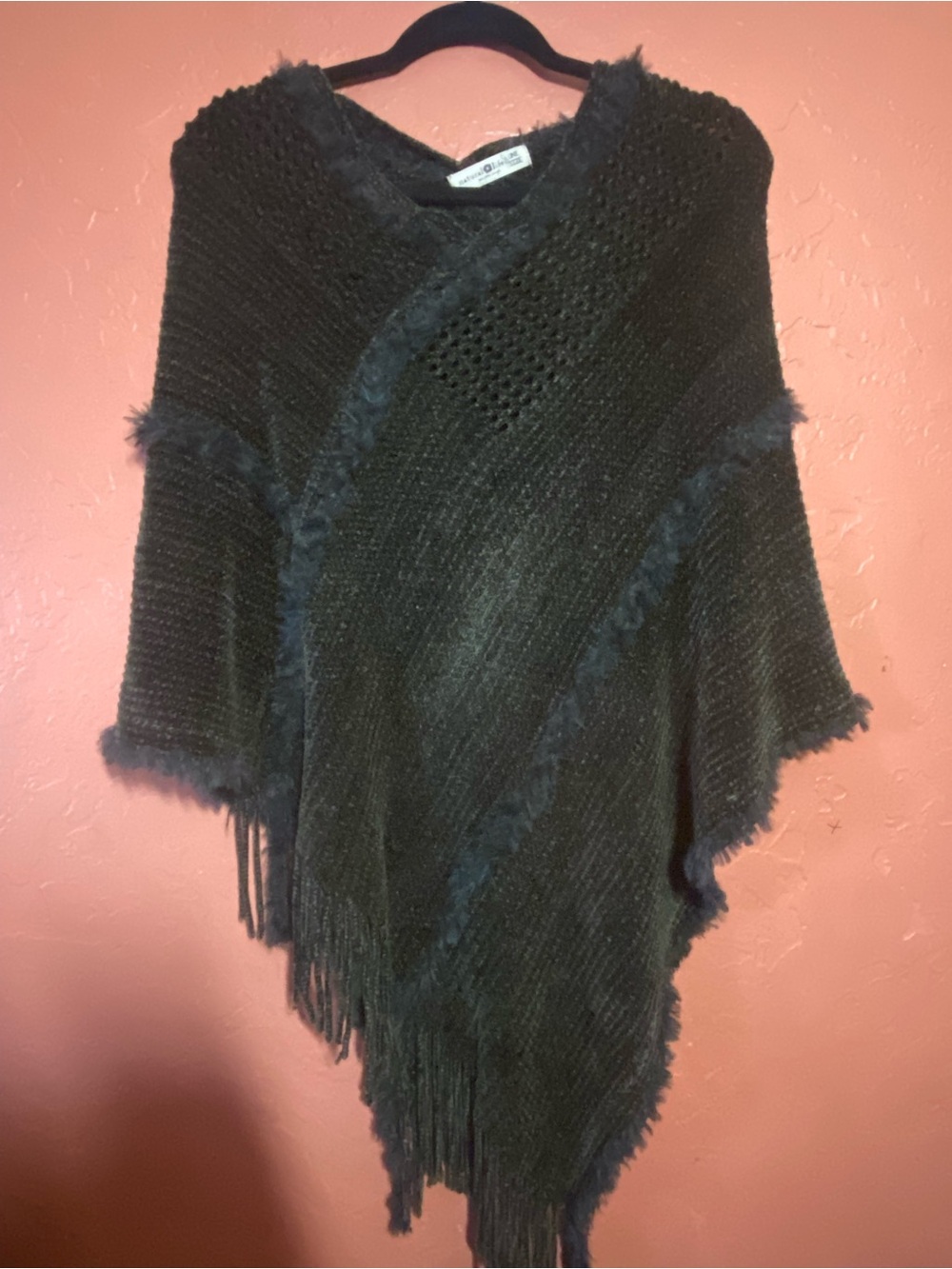 NATURAL LIFE Black Fringe Knit Poncho